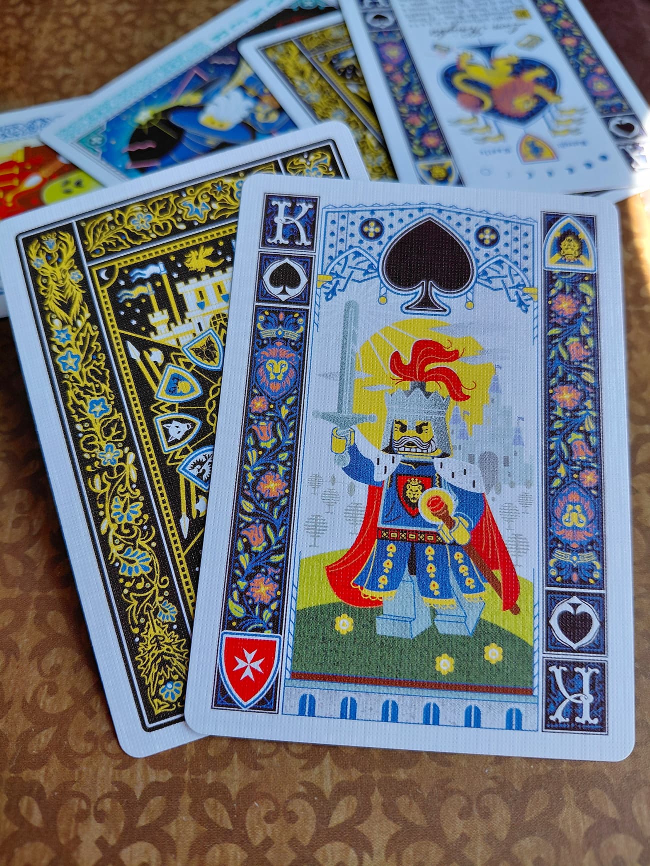 Timeless Castle Poker Deck - Image 2